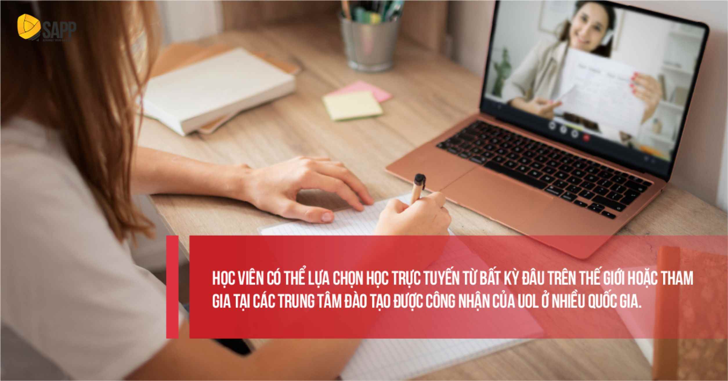 Sinh viên có thể học chương trình Thạc sĩ UoL từ bất cứ đâu 