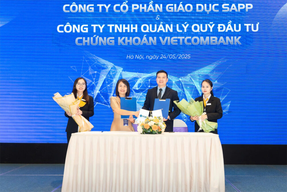 Lễ Ký kết Hợp tác Chiến lược giữa Công ty Cổ phần Giáo dục SAPP (SAPP Academy) và Công ty TNHH Quản lý Quỹ Đầu tư Chứng khoán Vietcombank (VCBF) diễn ra trong không khí long trọng