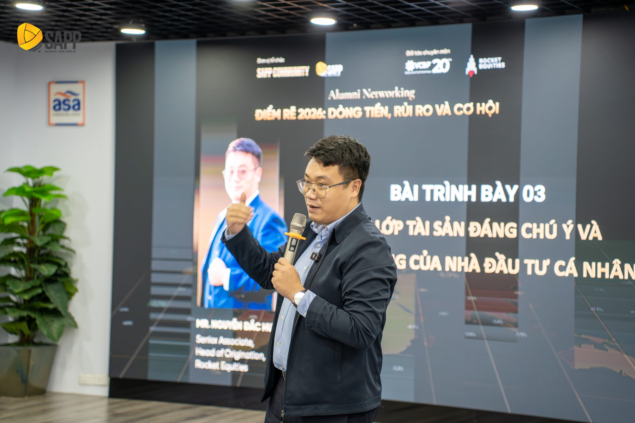 Diễn giả Nguyễn Đắc Huấn