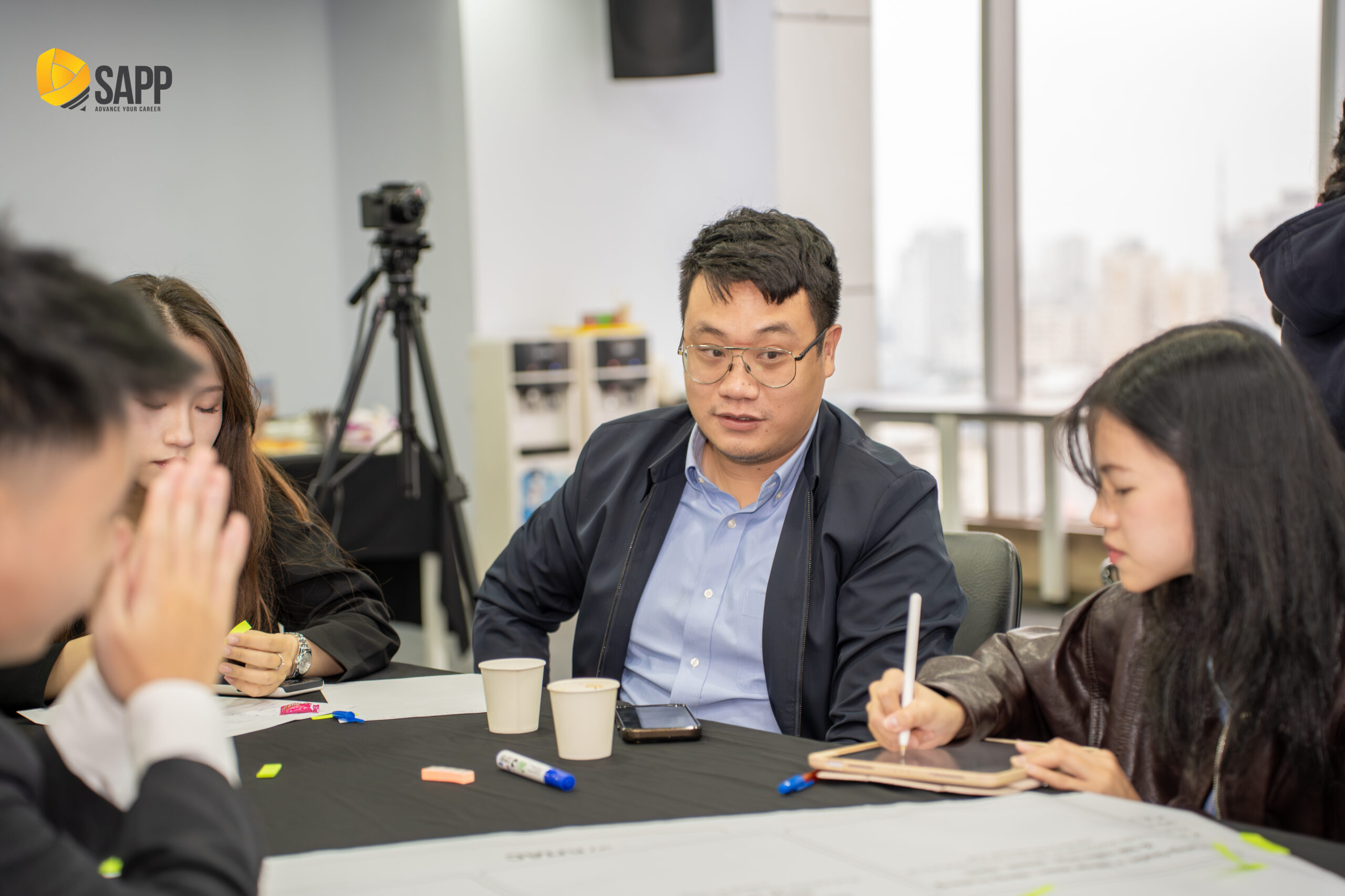 Diễn giả Nguyễn Đắc Huấn