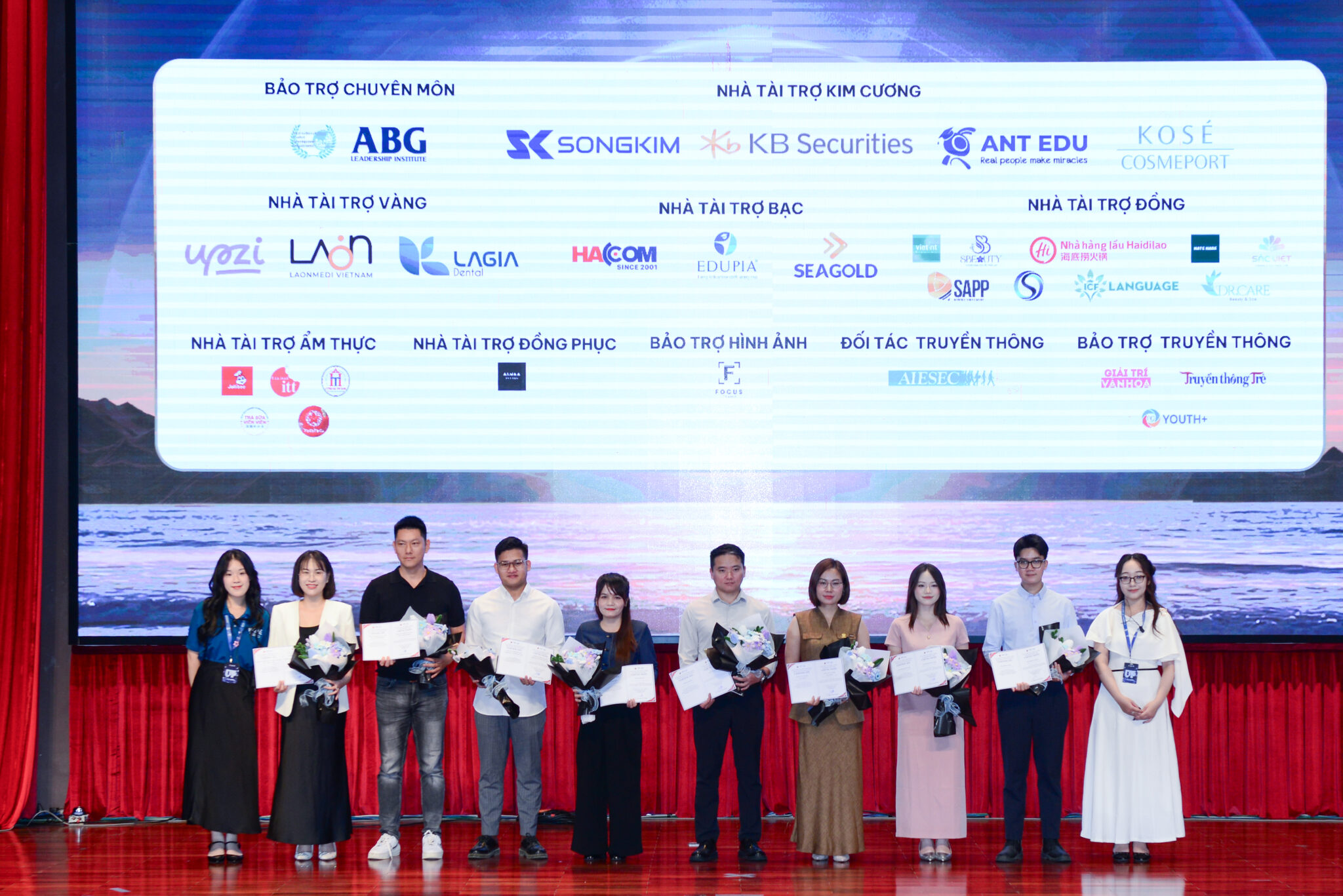 X Sapp Economist UP 2026 x SAPP Academy: Khi tư duy hội nhập được thử lửa